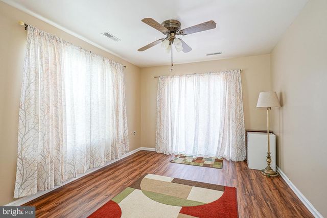 49 LAKEBRIDGE, Deptford, NJ 08096
