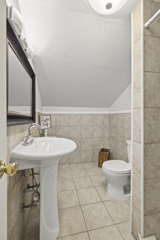 417 Elm St, Kerrville, TX 78028