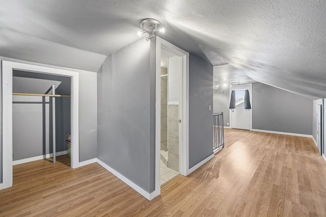 417 Elm St, Kerrville, TX 78028