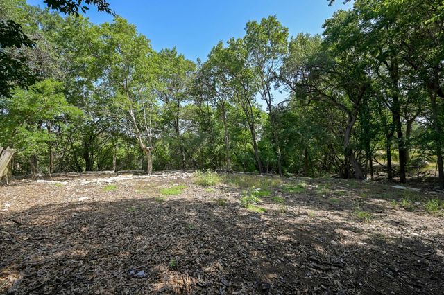 1602 Miami DR, Austin, TX 78733