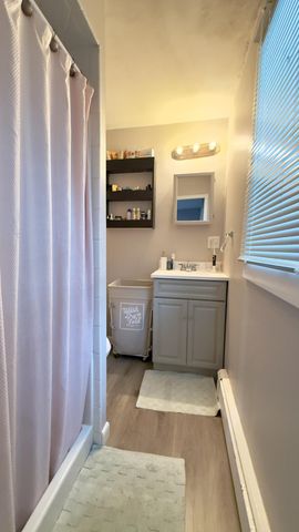 37 Huckleberry Lane, Marstons Mills, MA 02648