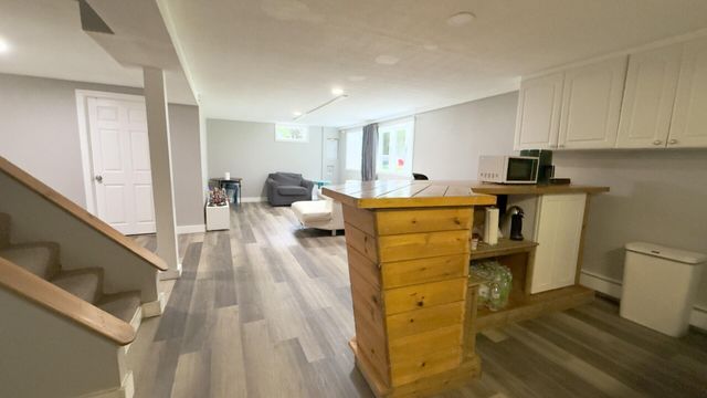 37 Huckleberry Lane, Marstons Mills, MA 02648