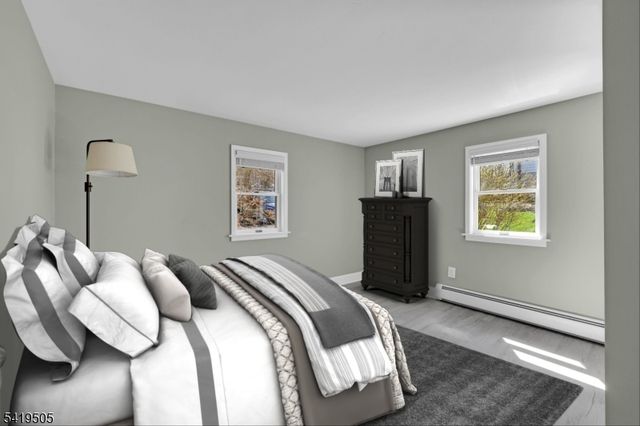 28 Oriole Rd, Jefferson Twp., NJ 07438