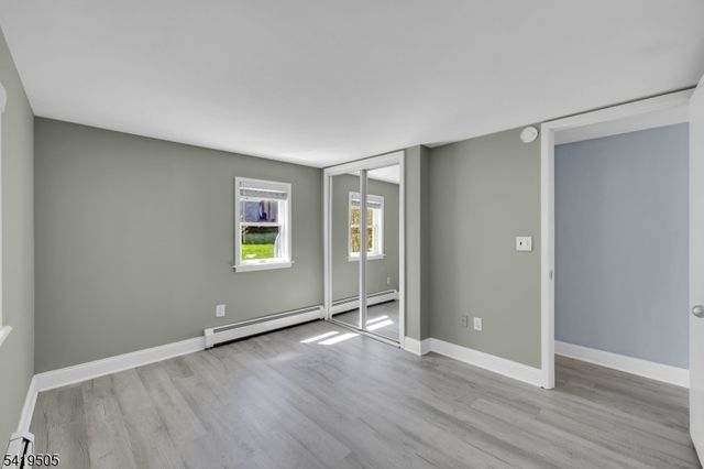28 Oriole Rd, Jefferson Twp., NJ 07438