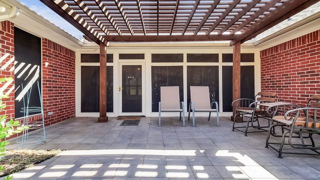 128 Ginger Drive, Pottsboro, TX 75076