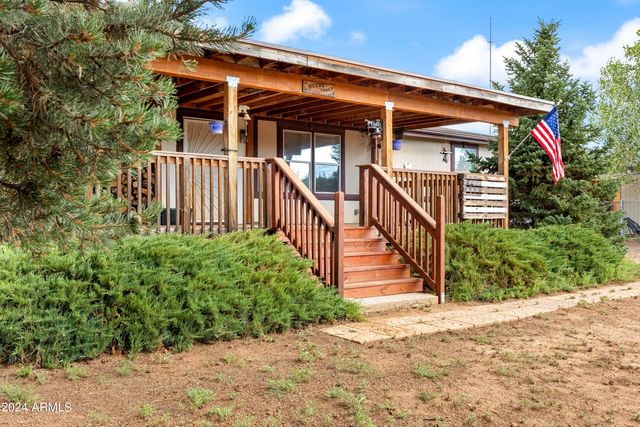 2068 RENDEZVOUS PINE Drive, Overgaard, AZ 85933