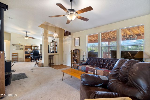 2068 RENDEZVOUS PINE Drive, Overgaard, AZ 85933