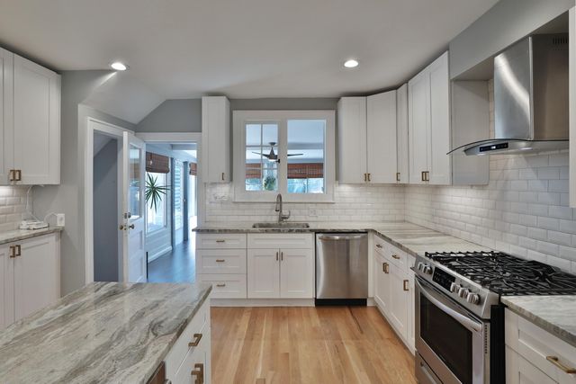 1885 Bryden Road, Columbus, OH 43205