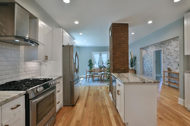 1885 Bryden Road, Columbus, OH 43205