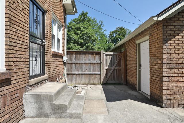 1885 Bryden Road, Columbus, OH 43205