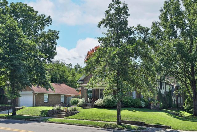 1885 Bryden Road, Columbus, OH 43205