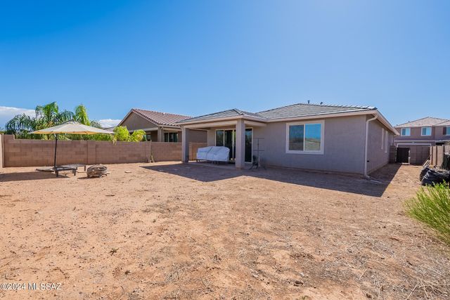 21372 E Charmaine Road, Red Rock, AZ 85145