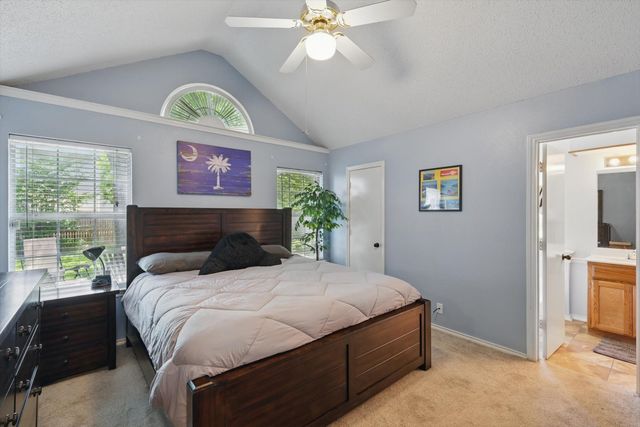 1200 Oak Valley, Denton, TX 76209