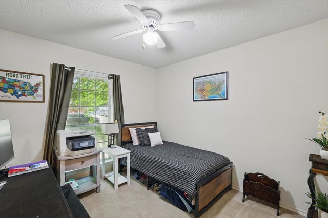 1200 Oak Valley, Denton, TX 76209