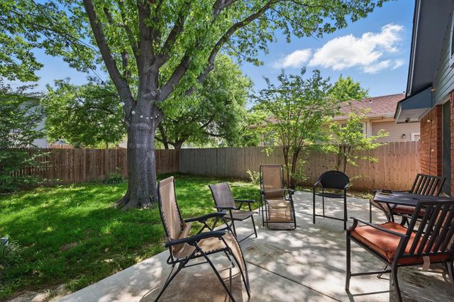 1200 Oak Valley, Denton, TX 76209