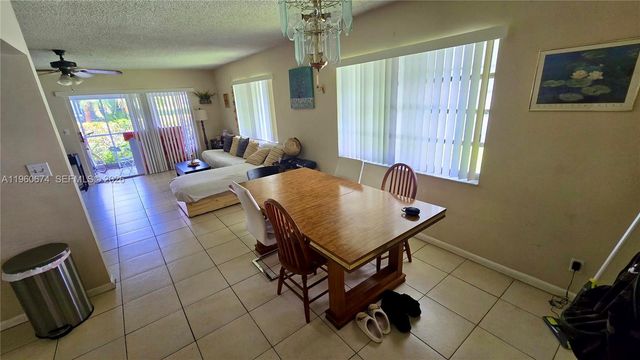 3711 Van Buren St 1, Hollywood, FL 33021