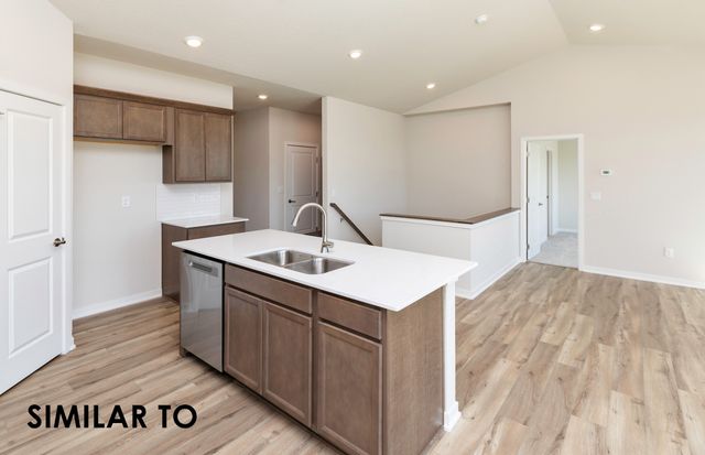 1100 Featherstone Avenue NE, Bondurant, IA 50035