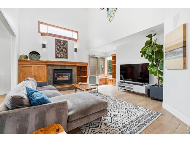 5588 Stonewall Pl, Boulder, CO 80303