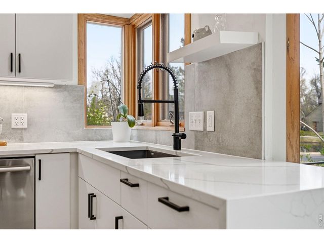 5588 Stonewall Pl, Boulder, CO 80303