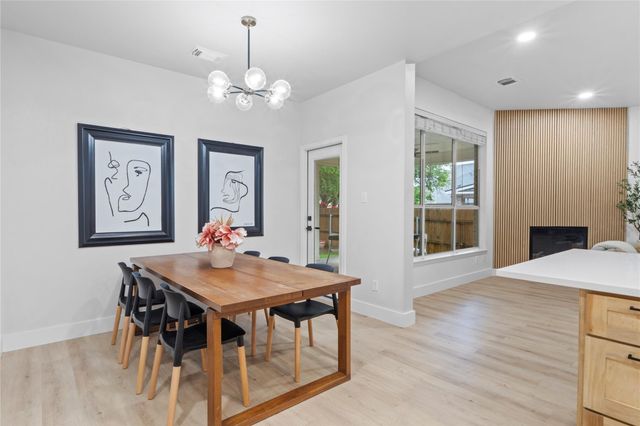 2915 Stonecreek DR, Round Rock, TX 78681