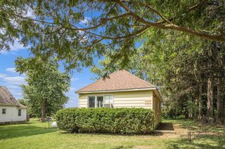 1423 Smith Street, Buchanan, MI 49107