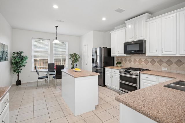 3209 Sprucewood Drive, Mckinney, TX 75071