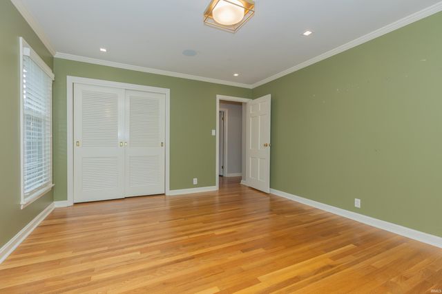 7127 Taylor Avenue, Evansville, IN 47715