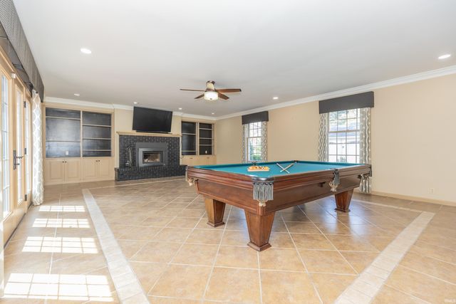 7127 Taylor Avenue, Evansville, IN 47715