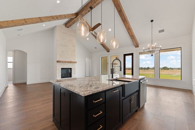 12721 W Fm 4, Godley, TX 76044