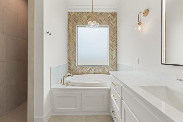 12721 W Fm 4, Godley, TX 76044