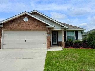 5102 Carley Ct, Milton, FL 32583