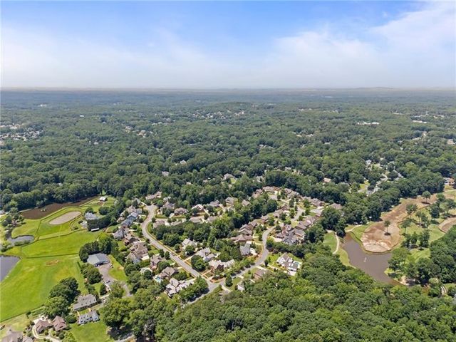 2429 Kirk NW Lane, Kennesaw, GA 30152