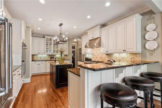 2429 Kirk NW Lane, Kennesaw, GA 30152