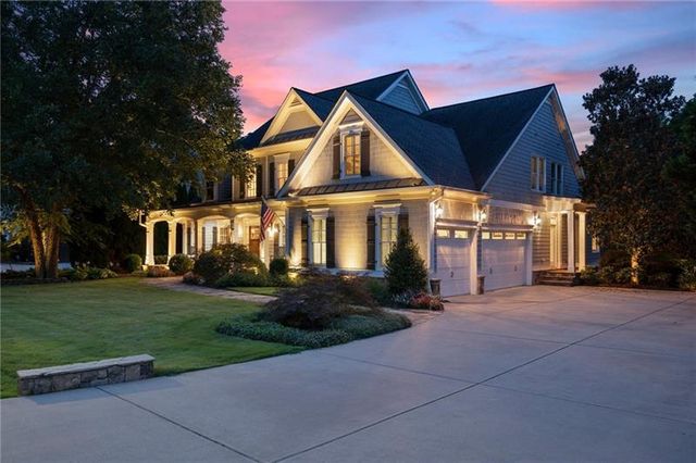 2429 Kirk NW Lane, Kennesaw, GA 30152