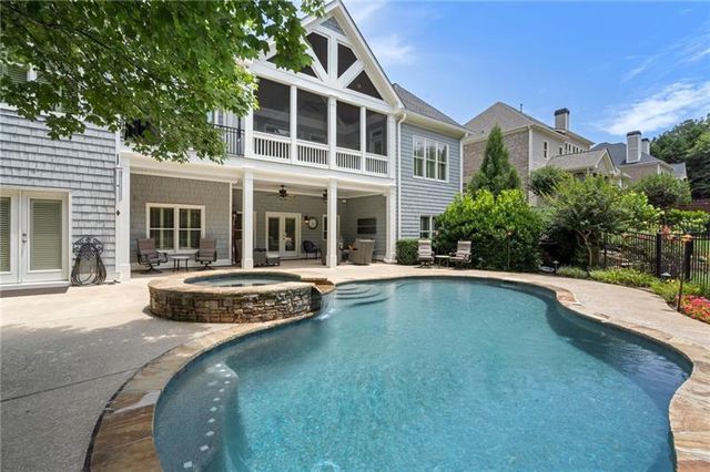 2429 Kirk NW Lane, Kennesaw, GA 30152