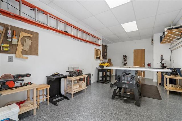 2429 Kirk NW Lane, Kennesaw, GA 30152