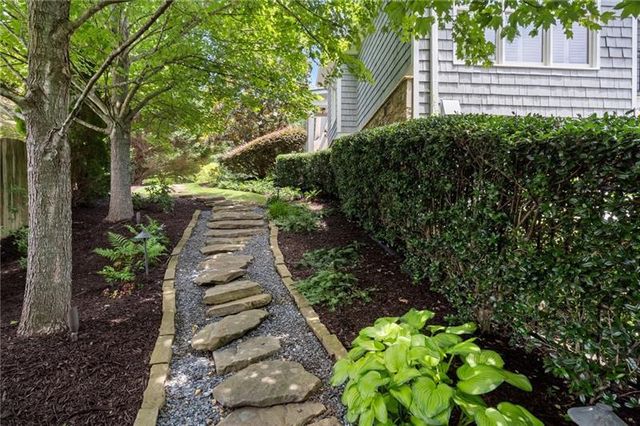 2429 Kirk NW Lane, Kennesaw, GA 30152