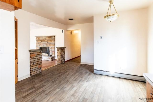 2494 Forest Avenue, Niagara Falls, NY 14301