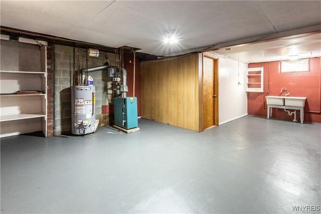 2494 Forest Avenue, Niagara Falls, NY 14301