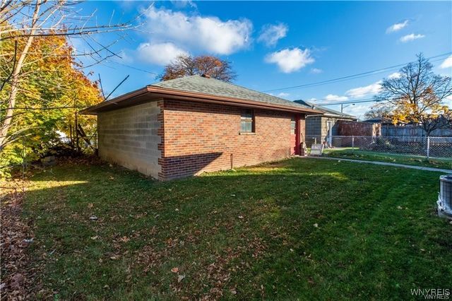 2494 Forest Avenue, Niagara Falls, NY 14301