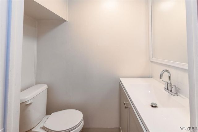 2494 Forest Avenue, Niagara Falls, NY 14301