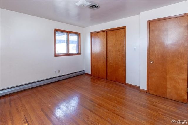 2494 Forest Avenue, Niagara Falls, NY 14301