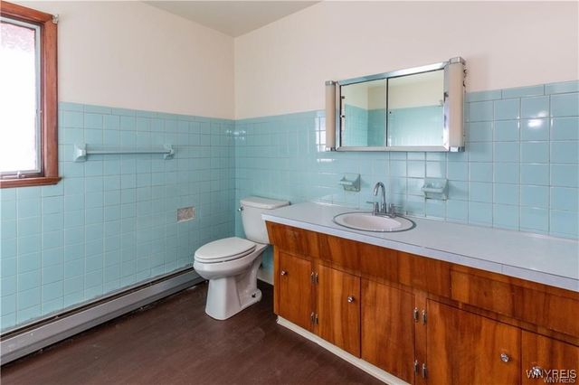 2494 Forest Avenue, Niagara Falls, NY 14301