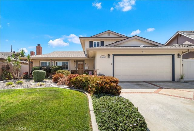 9690 Dove Circle, Fountain Valley, CA 92708