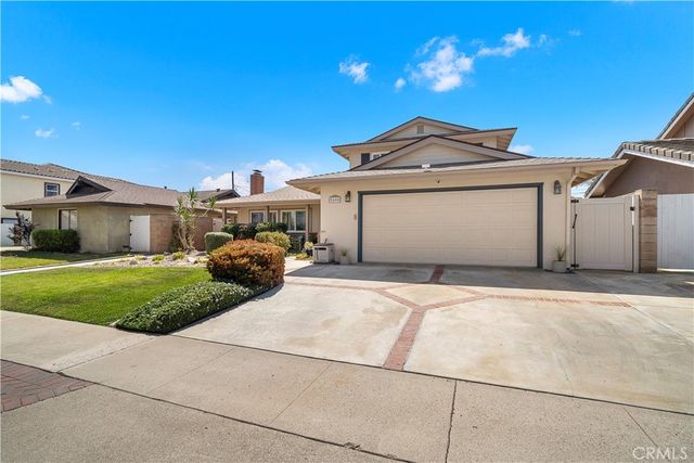 9690 Dove Circle, Fountain Valley, CA 92708