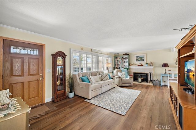 9690 Dove Circle, Fountain Valley, CA 92708
