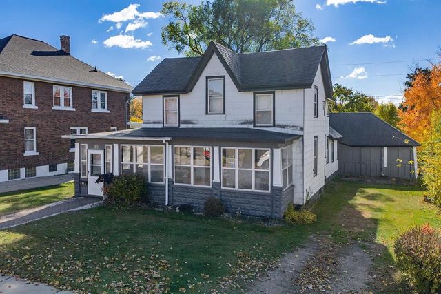 312 W Emmett Street, Portage, WI 53901