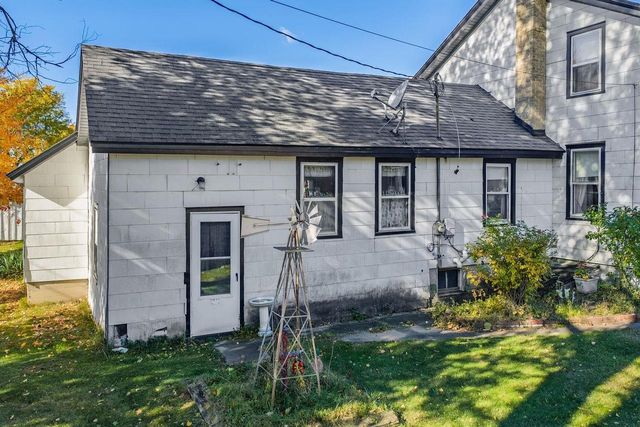 312 W Emmett Street, Portage, WI 53901