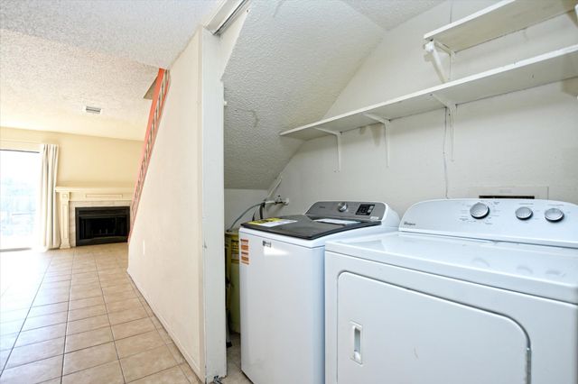 2018 W Rundberg LN 18C, Austin, TX 78758