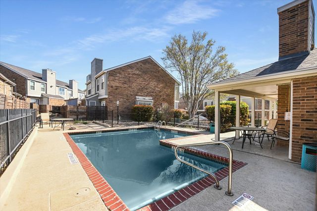 2018 W Rundberg LN 18C, Austin, TX 78758